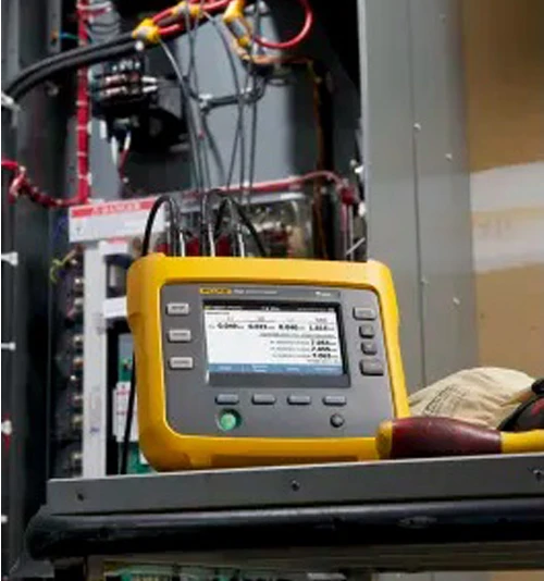 Fluke 1732/INTL Three Phase Power Energy Monitor & Logger, Battery-Powered 3